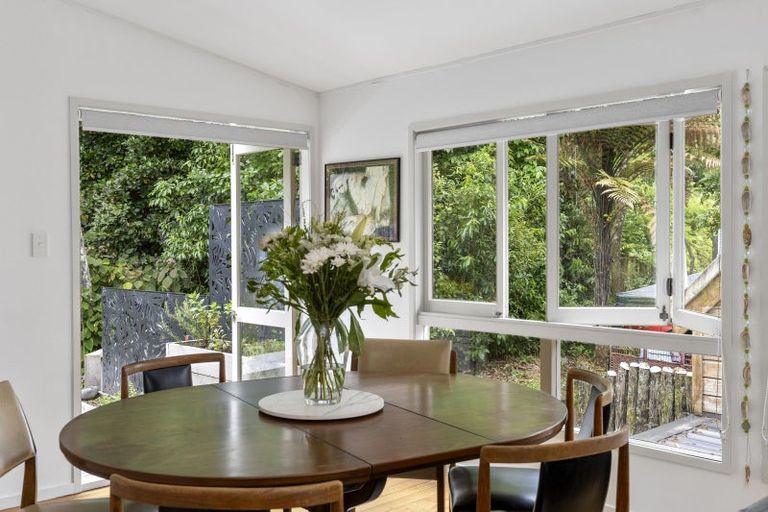 Photo of property in 878 Acacia Bay Road, Acacia Bay, Taupo, 3330