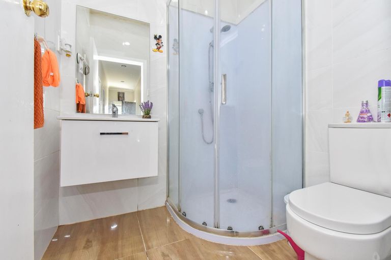 Photo of property in 323 Massey Road, Mangere East, Auckland, 2024