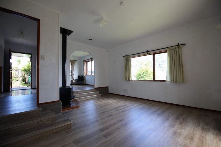 Photo of property in 10 Wesleydale Place, Papakura, 2110