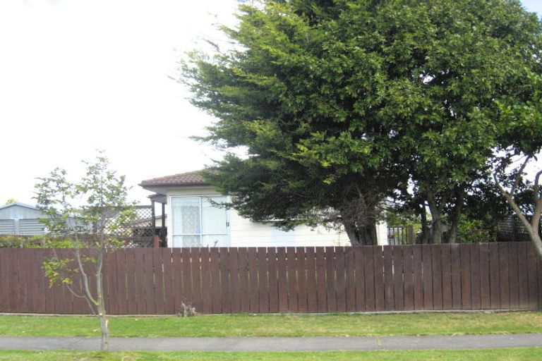 Photo of property in 78 Burundi Avenue, Clendon Park, Auckland, 2103