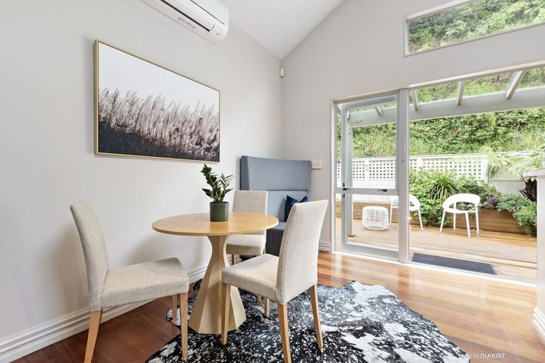 Photo of property in 153d Grant Road, Thorndon, Wellington, 6011