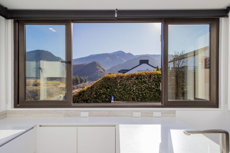 Photo of property in 21 Cotter Avenue, Arrowtown, 9302