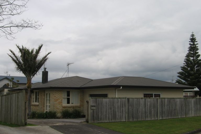 Photo of property in 54a Hall Road, Matua, Tauranga, 3110