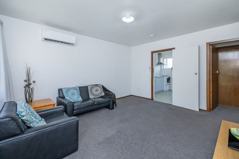 Photo of property in 2/45 Gresford Street, Edgeware, Christchurch, 8013