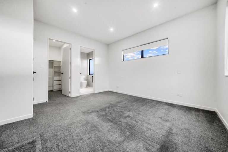 Photo of property in 79 Clarks Beach Road, Clarks Beach, 2122