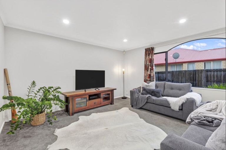 Photo of property in 26 Oaklands Drive, Cambridge, 3434