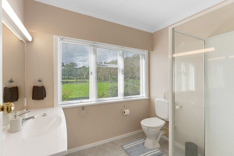 Photo of property in 78 Rahui Road, Otaki, 5512