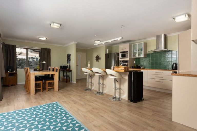 Photo of property in 86b Cameron Road, Te Puke, 3119