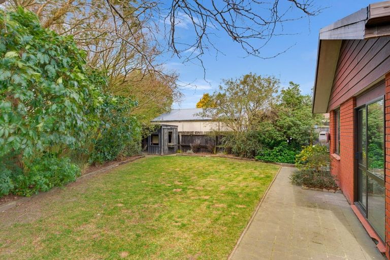 Photo of property in 52 Valecrest Avenue, Parklands, Christchurch, 8083