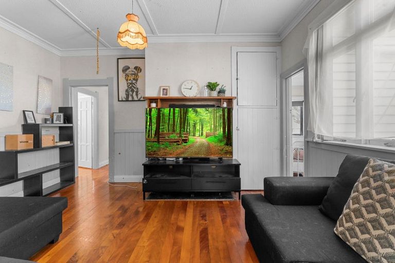 Photo of property in 30 Third Avenue, Avenues, Whangarei, 0110