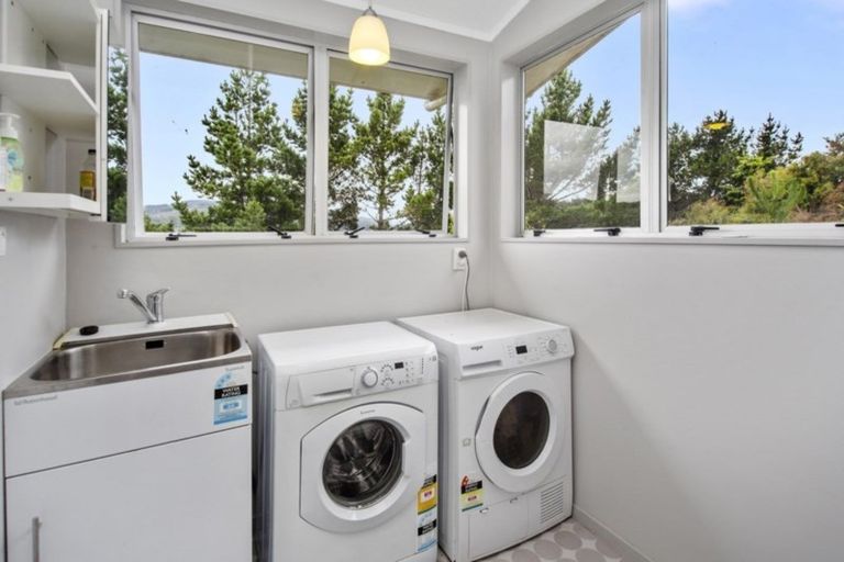 Photo of property in 19 Greenwich Grove, Stokes Valley, Lower Hutt, 5019