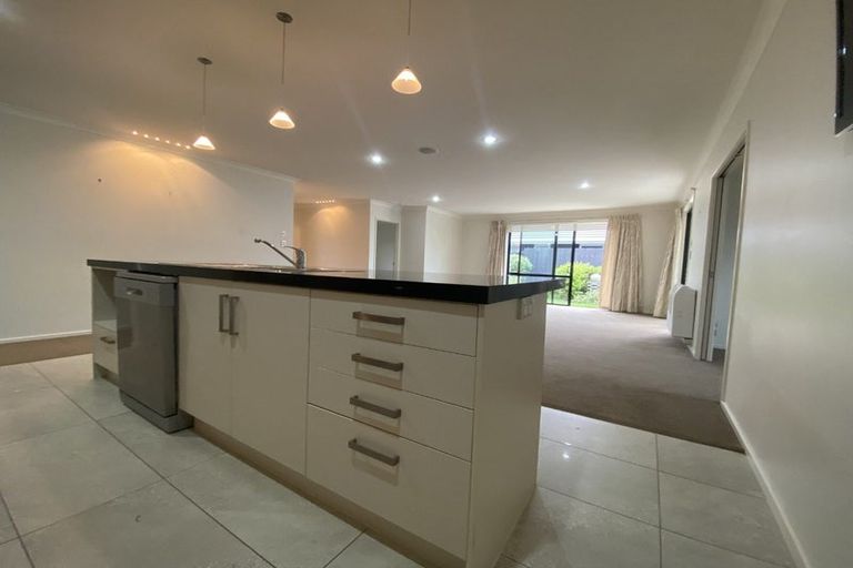 Photo of property in 7 Excelsa Place, Papamoa Beach, Papamoa, 3118