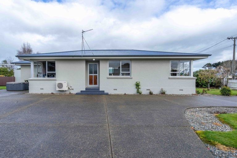 Photo of property in 18 Ballantrae Street, Wallacetown, 9816