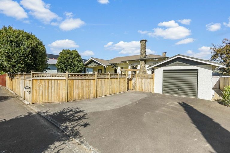 Photo of property in 2/829 Heaphy Terrace, Claudelands, Hamilton, 3214