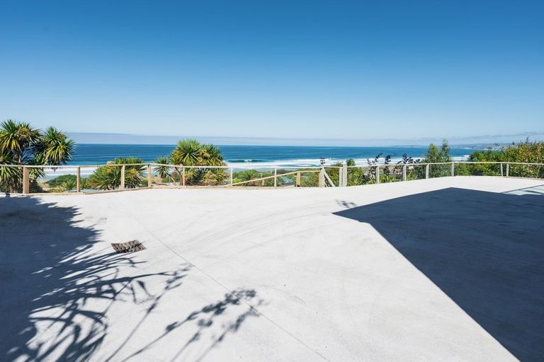 Photo of property in 32 Bedford Parade, Brighton, Dunedin, 9035