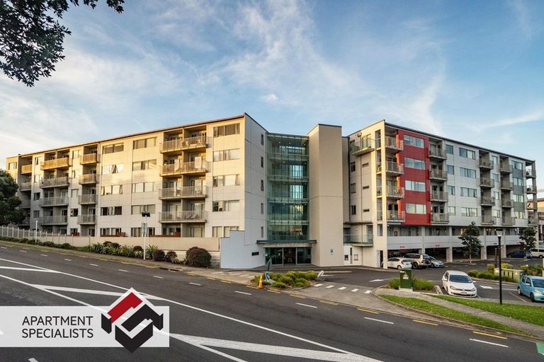 Photo of property in Shoal Haven Apartments, 112a/130 Anzac Street, Takapuna, Auckland, 0622