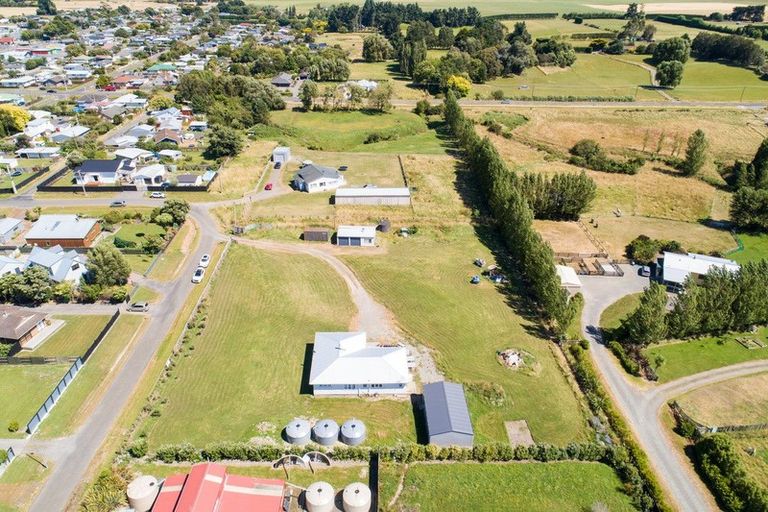 Photo of property in 67 Grace Street, Sanson, 4817