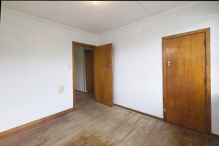 Photo of property in 303 High Street, Eltham, 4322