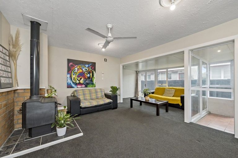 Photo of property in 83 Cotswold Avenue, Bishopdale, Christchurch, 8053