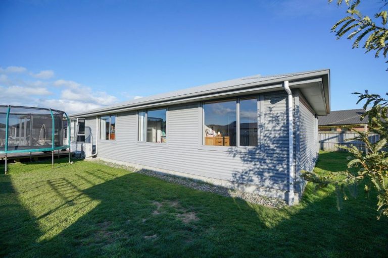 Photo of property in 55 Mavora Crescent, Heidelberg, Invercargill, 9812