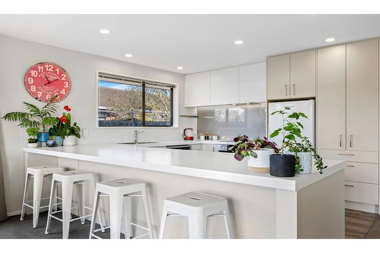 Photo of property in 5 Colchester Place, Templeton, Christchurch, 8042