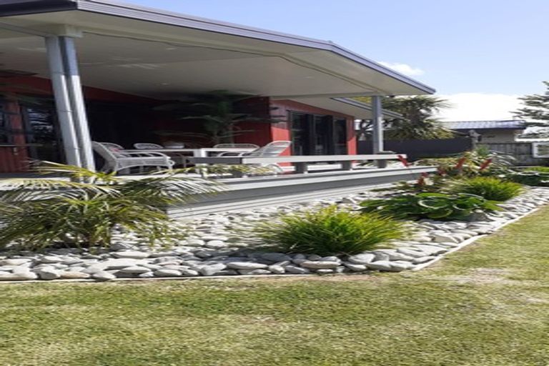 Photo of property in 64 Mary-ellen Place, Coromandel, 3506