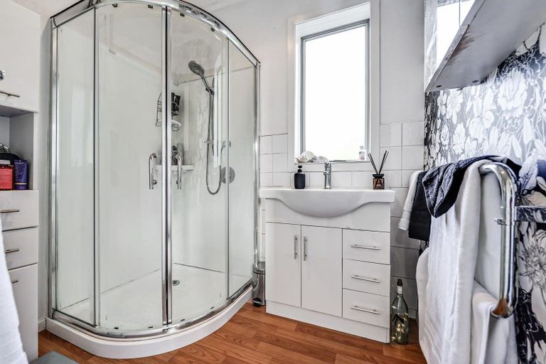 Photo of property in 92 Rimu Street, Maeroa, Hamilton, 3200