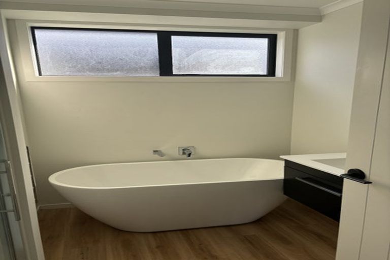 Photo of property in 25a Kiritiana Close, Pyes Pa, Tauranga, 3112