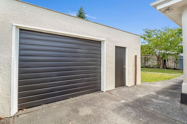 Photo of property in 48 Wood Street, Takaro, Palmerston North, 4410