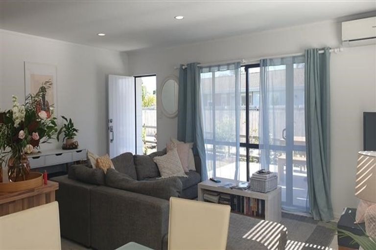 Photo of property in 12 Ngarimu Place, Mount Maunganui, 3116