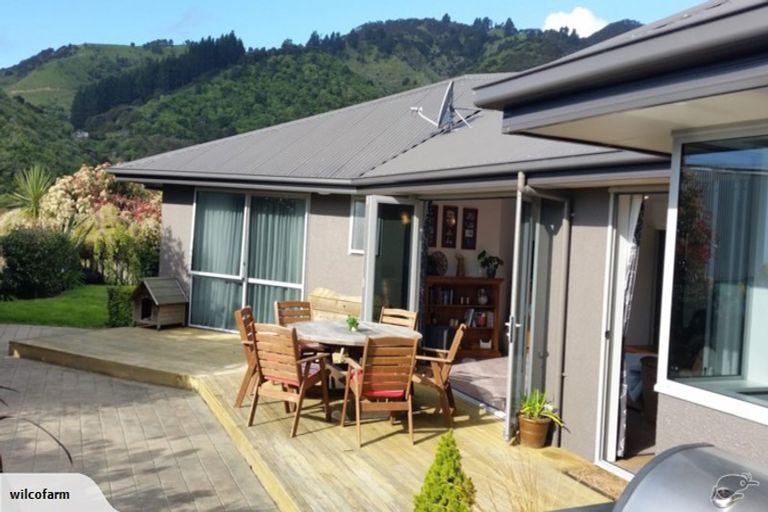 Photo of property in 12 Burnside Terrace, Atawhai, Nelson, 7010