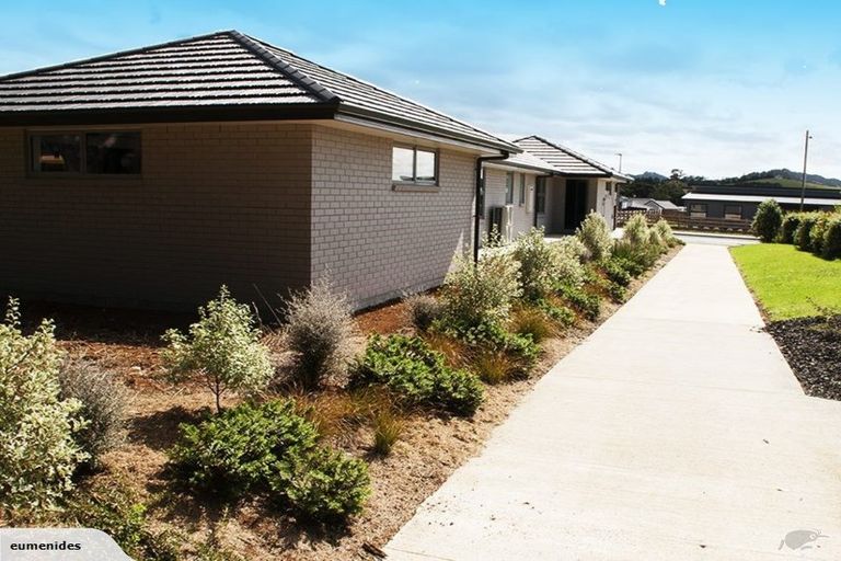 Photo of property in 29 Wainui Road, Waiwhetu, Lower Hutt, 5010