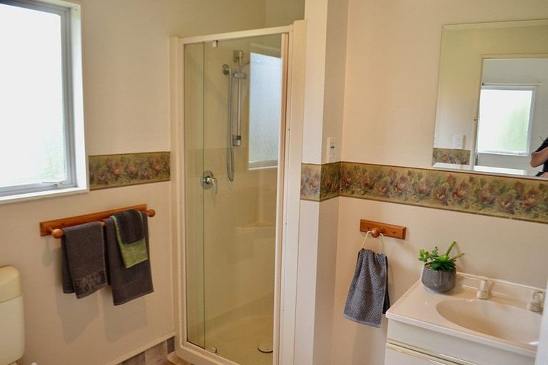 Photo of property in 297 Kuku Road East, Kuku, Levin, 5570