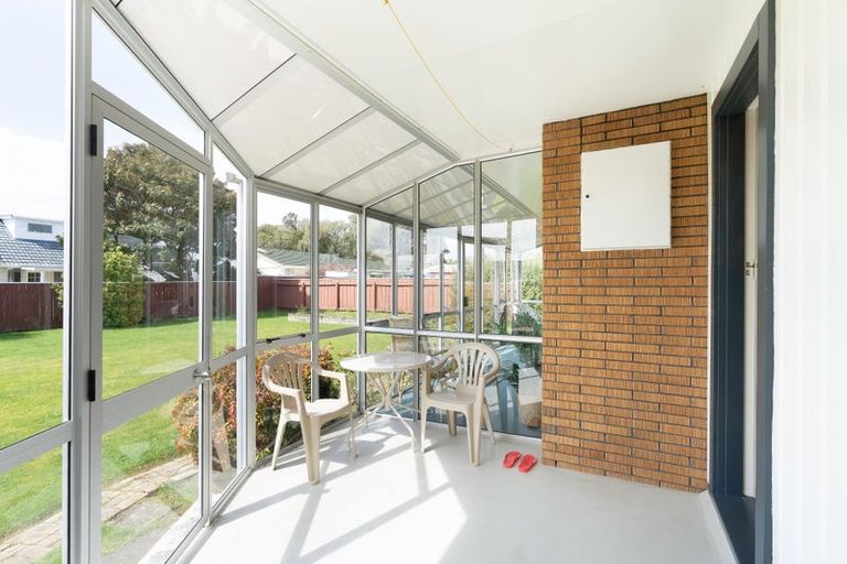 Photo of property in 25 Marlborough Street, Levin, 5510