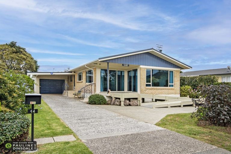 Photo of property in 14 Kowhai Park Road, Maunu, Whangarei, 0110