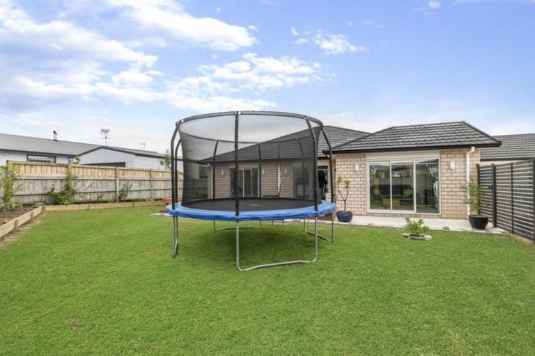 Photo of property in 15 Meadowview Drive, Morrinsville, 3300