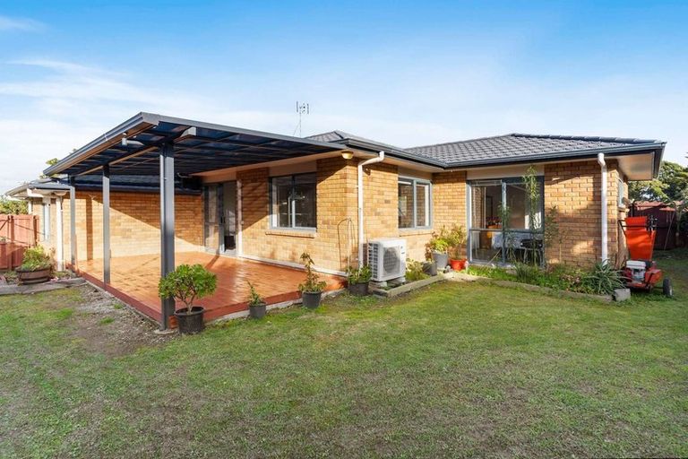 Photo of property in 7 Reremanu Place, Weymouth, Auckland, 2103