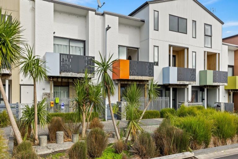 Photo of property in 9 Onekiritea Road, Hobsonville, Auckland, 0616