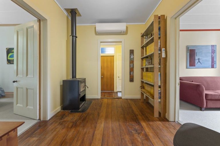 Photo of property in 374 Scotts Road, Linton, Palmerston North, 4472