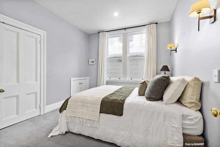 Photo of property in 30 Talavera Terrace, Kelburn, Wellington, 6012