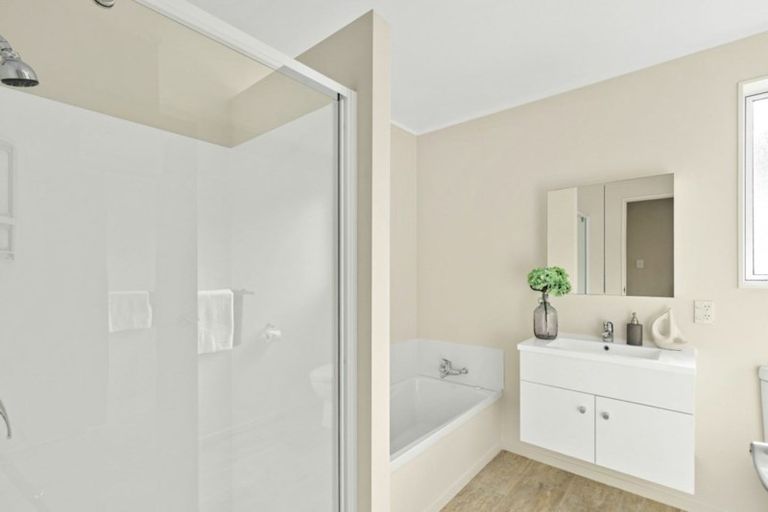 Photo of property in 20 Green Road, Matakana, Warkworth, 0985