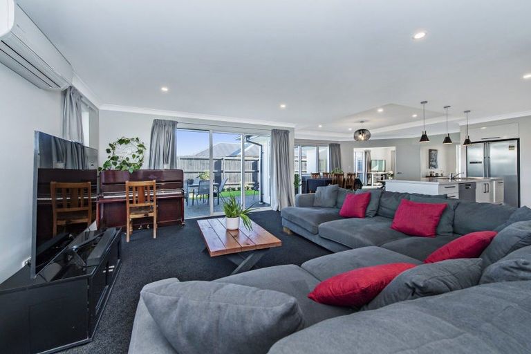 Photo of property in 10 Sandhurst Drive, Rolleston, 7615