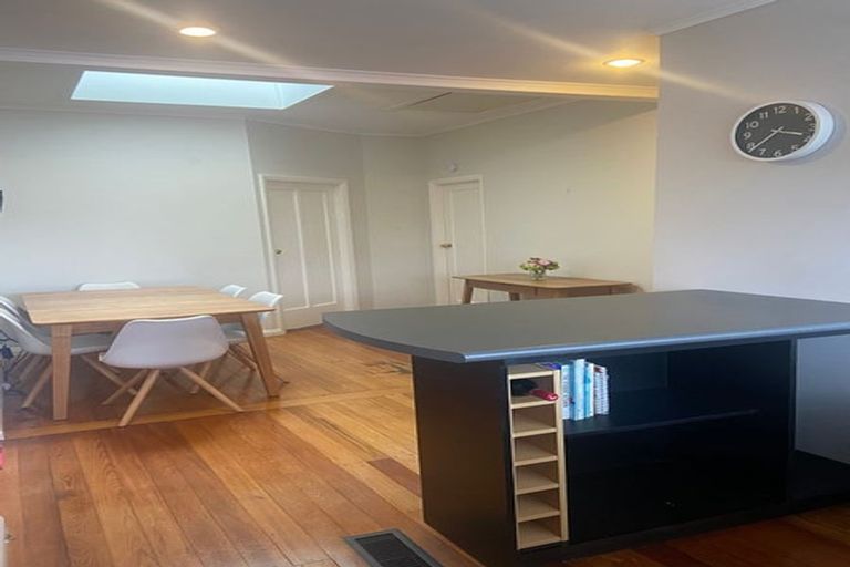 Photo of property in 69 Homebush Road, Khandallah, Wellington, 6035