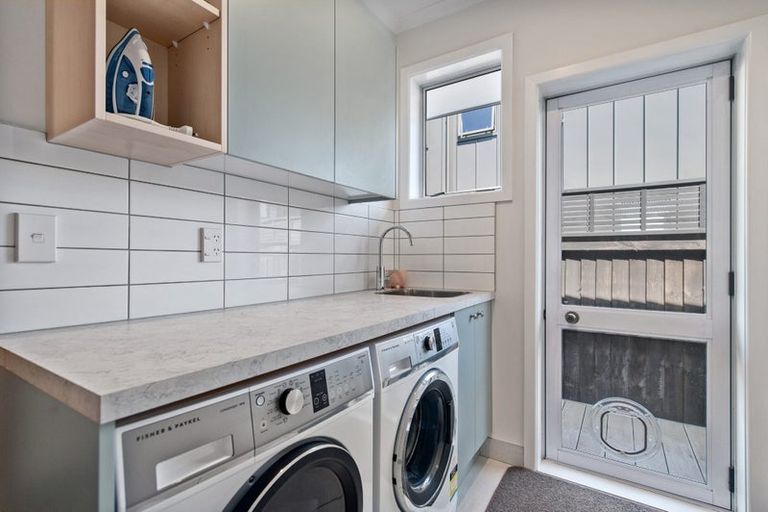 Photo of property in 107 Tomes Road, St Albans, Christchurch, 8052