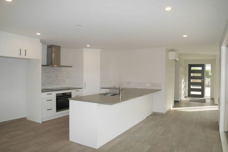 Photo of property in 36 Otaihanga Road, Otaihanga, Paraparaumu, 5036