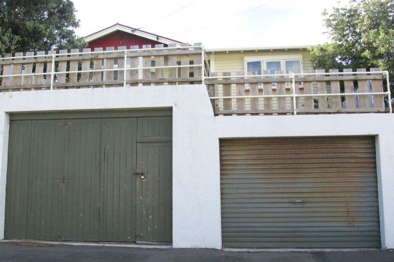 Photo of property in 15 Bridge Street, Rongotai, Wellington, 6022