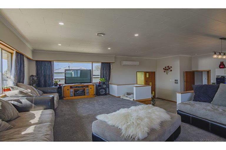 Photo of property in 75 Hassall Street, Watlington, Timaru, 7910
