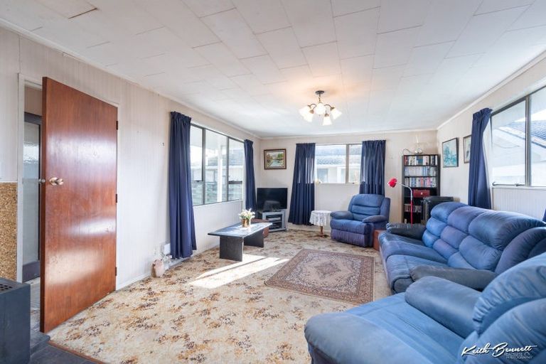 Photo of property in 46 Henry Street, Ebdentown, Upper Hutt, 5018