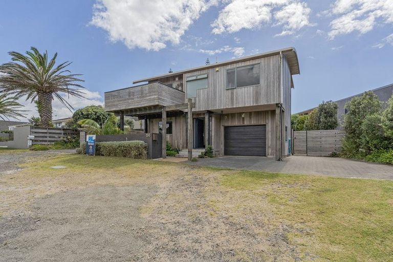 Photo of property in 56 Paku Drive, Tairua, 3508