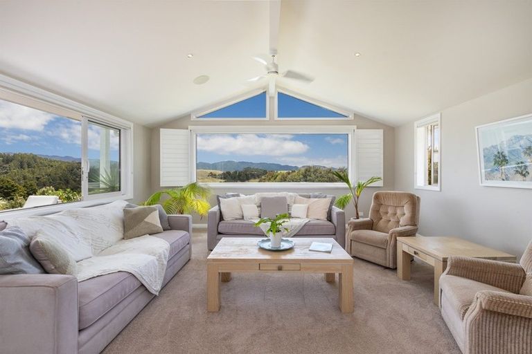 Photo of property in 33 Rua Road, Mangawhai, 0573